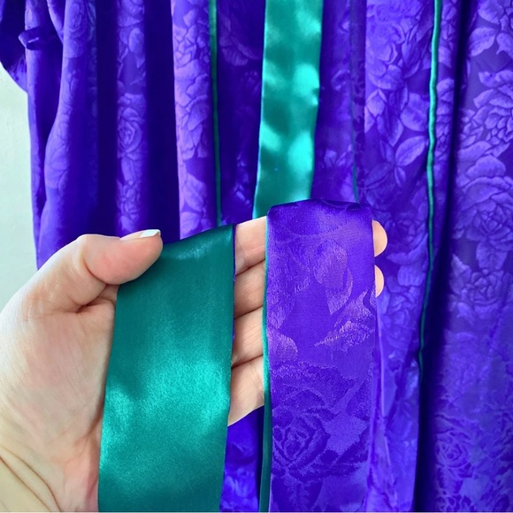 VINTAGE 80s VICTORIAS SECRET GOLD LABEL ROBE PURPLE SATIN ONE SIZE WOMENS - Picture 5 of 13